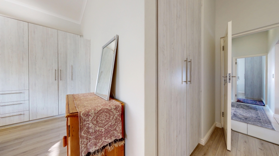 3 Bedroom Property for Sale in Berg En Dal Western Cape